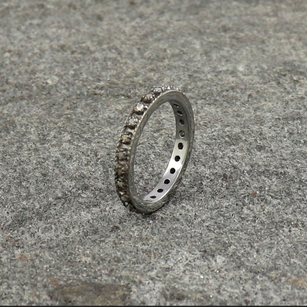 Silver Diamond Ring - image 6